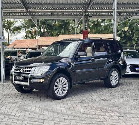 MITSUBISHI PAJERO FULL 3.2 HPE 4X4 16V TURBO INTERCOOLER DIESEL 4P AUTOMÁTICO